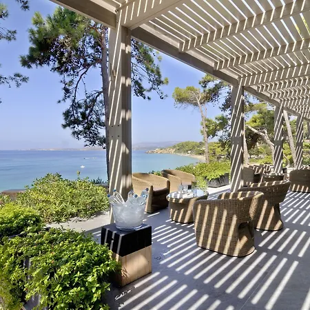 White Rocks Kefalonia 酒店 拉瑟