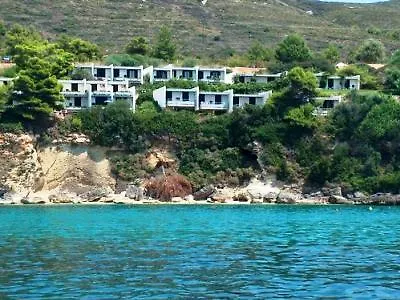 White Rocks Kefalonia 酒店 拉瑟